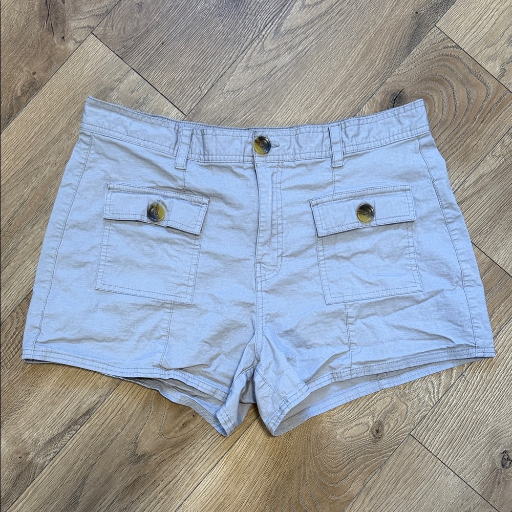 Vuori Light Gray Cargo Shorts